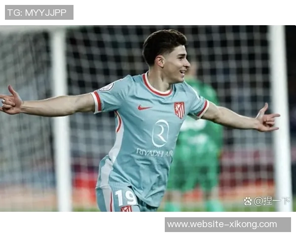 帕斯谈与劳塔罗阿尔瓦雷斯搭档踢球的轻松与挑战克服之道 帕斯谈与劳塔罗阿尔瓦雷斯搭档踢球的轻松与挑战克服之道