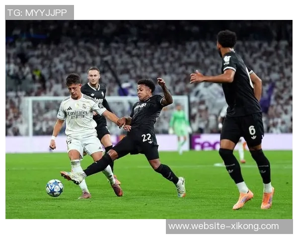 尤文图斯对阵皇马或将启用三后卫阵型伊尔迪兹与弗拉霍维奇联袂出击 尤文图斯对阵皇马或将启用三后卫阵型伊尔迪兹与弗拉霍维奇联袂出击