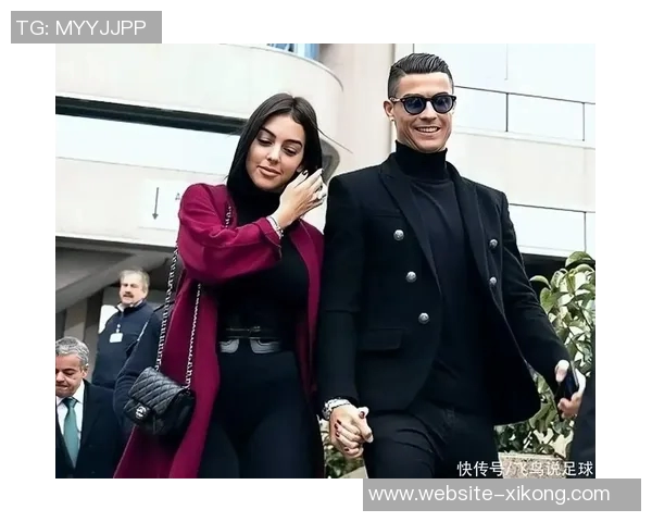 总裁的温馨时光乔治娜分享C罗与孩子们的幸福瞬间 总裁的温馨时光乔治娜分享C罗与孩子们的幸福瞬间