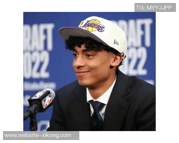 克里斯蒂夏季专注提升持球能力与体能目标力争成为顶级防守者 克里斯蒂夏季专注提升持球能力与体能目标力争成为顶级防守者