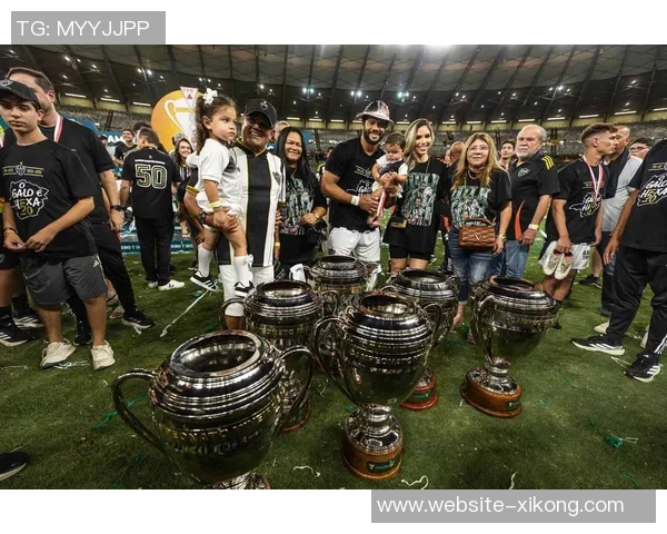 39岁胡尔克闪耀赛场助力米内罗竞技晋级南美洲杯决赛